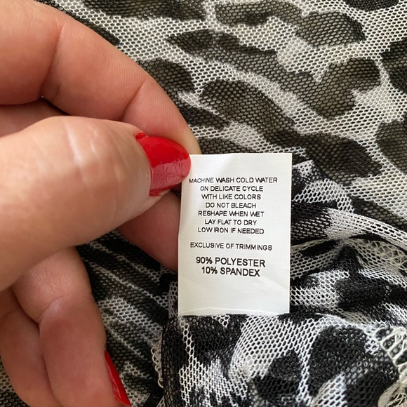 NWT Antistar Black Leopard Printed High Neck Top - Picture 8 of 10